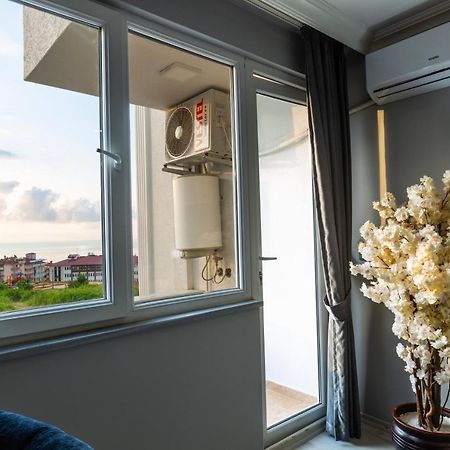 Arezzo Deluxe Suite Hotel Трабзон Екстериор снимка